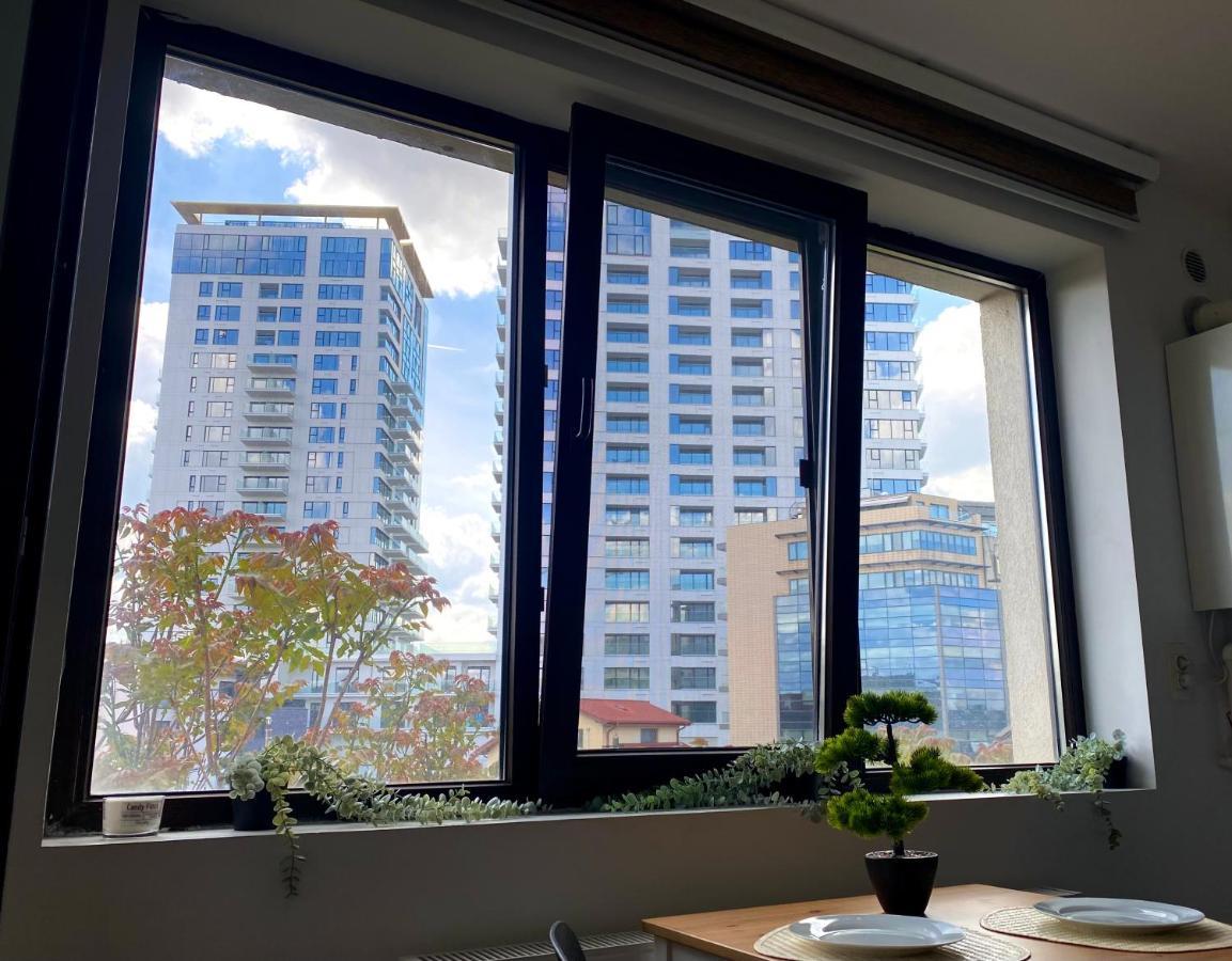 Cozy Apartment With Self Check-In Near Promenada Mall And Verdi Park Bucarest Esterno foto