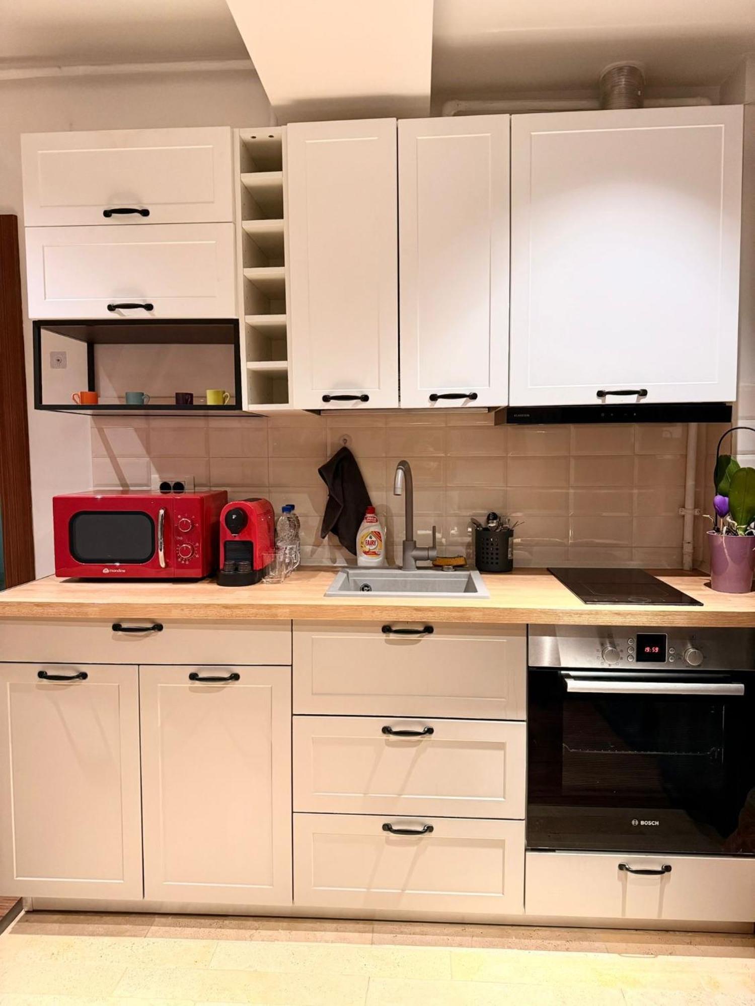 Cozy Apartment With Self Check-In Near Promenada Mall And Verdi Park Bucarest Esterno foto